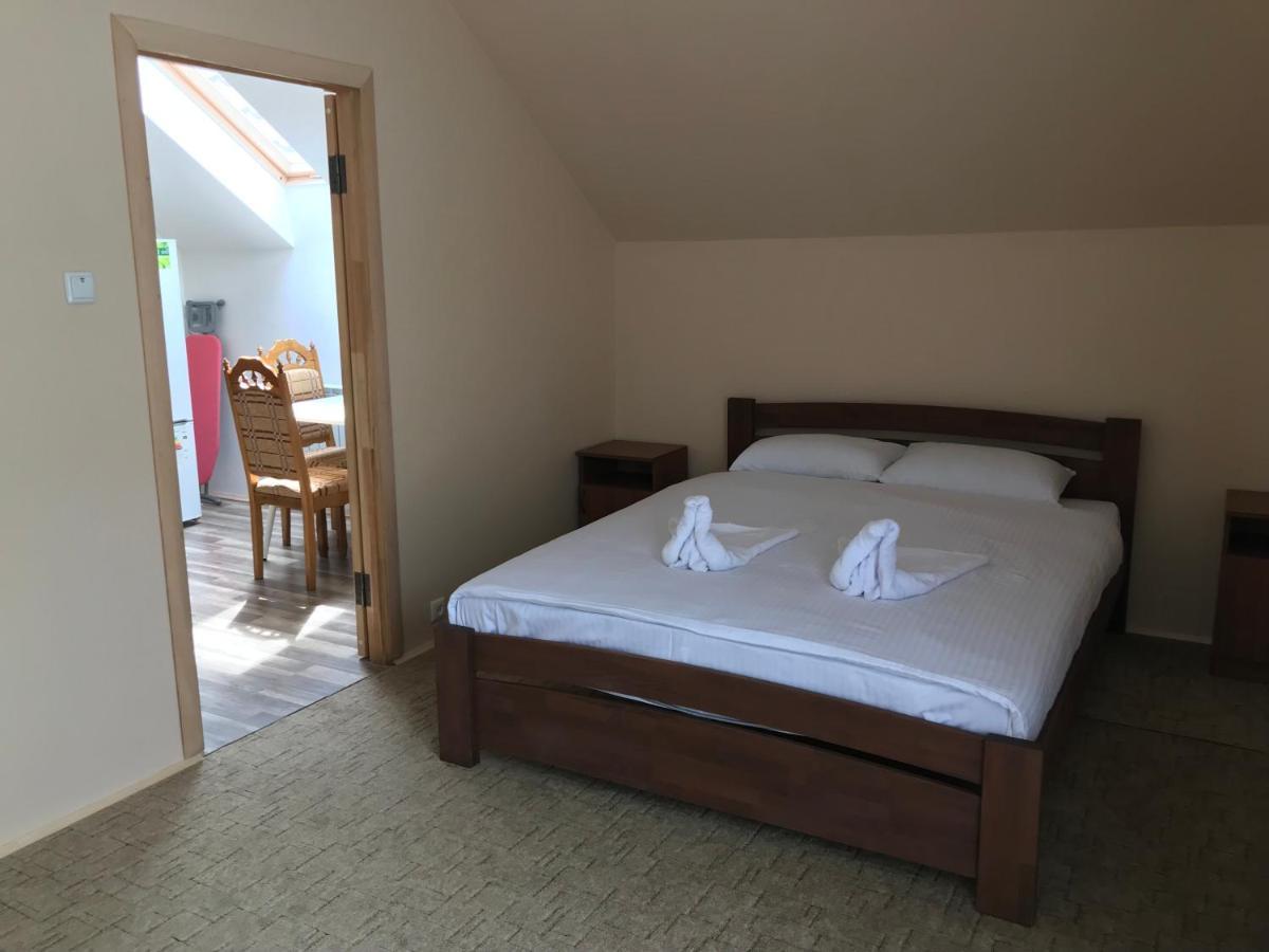 Sun Hotel Mizhhirya  Екстериор снимка